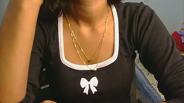 Aarti misty71 online show from April 2026 05:24:01 AM