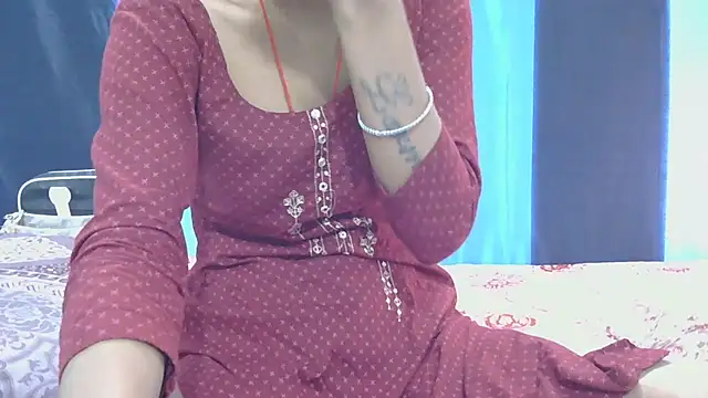 Snapshot of Aarti_misty71 chatting on September 2025 05:03:01 AM Aarti misty71 online show from September 2025 05:03:01 AM
