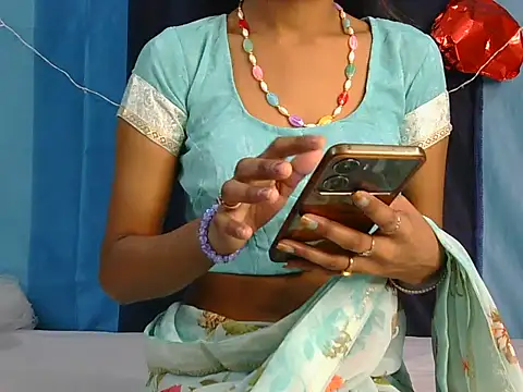 Snapshot of Aarti_misty71 chatting on September 2025 05:19:02 AM Aarti misty71 online show from September 2025 05:19:02 AM