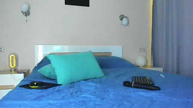 MadinaBrown online show from February 2026 10:13:02 AM