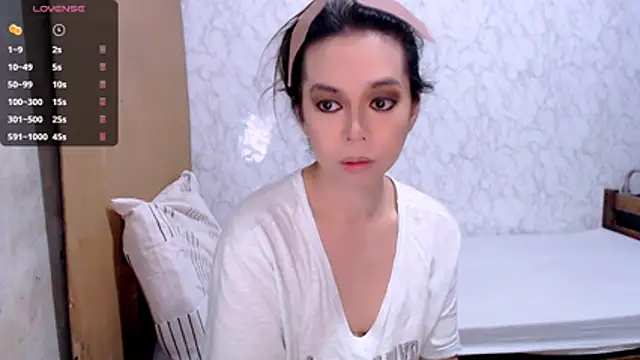 Snapshot of B0rn2Porn chatting on October 2025 09:24:02 PM B0rn2Porn online show from October 2025 09:24:02 PM