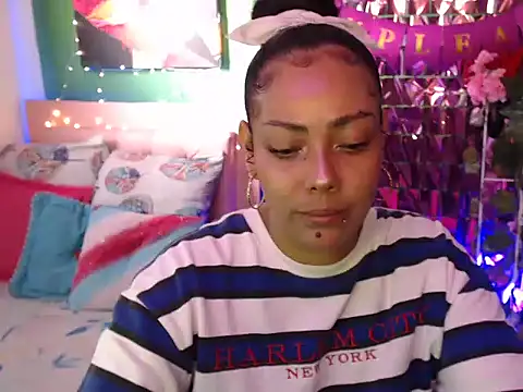 Snapshot of katherinnyazz chatting on November 2025 12:09:02 PM katherinnyazz online show from November 2025 12:09:02 PM