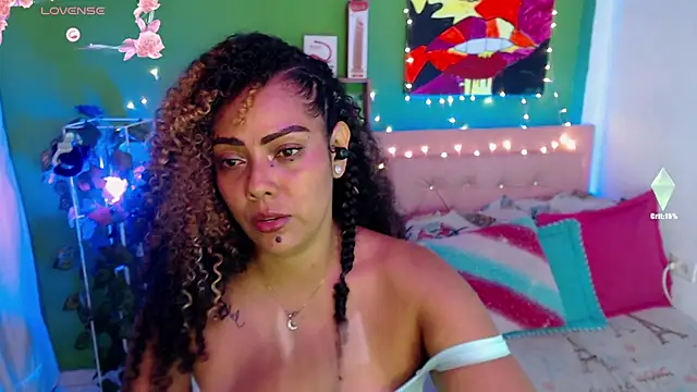 Snapshot of katherinnyazz chatting on September 2025 03:12:02 AM katherinnyazz online show from September 2025 03:12:02 AM