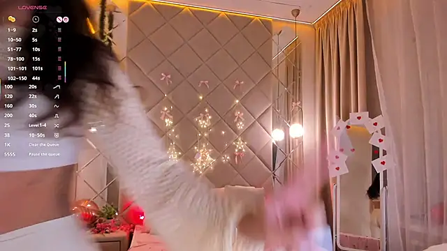 Nelly Kimm online show from March 2026 01:01:02 AM