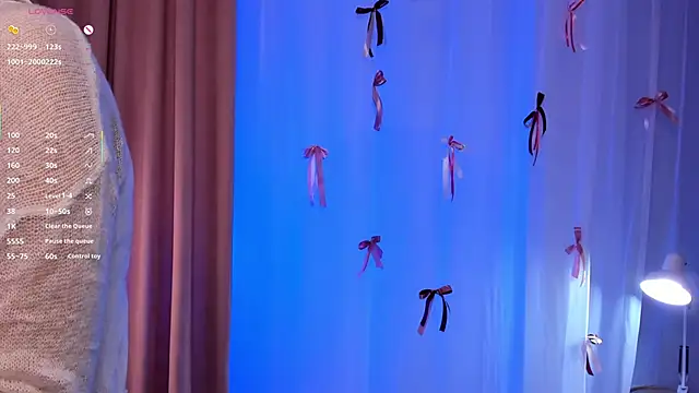 Nelly Kimm online show from April 2026 01:23:02 AM