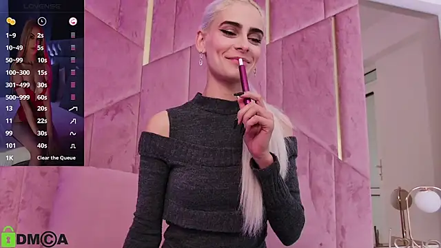 SelenaDaze online show from October 2025 05:06:02 AM