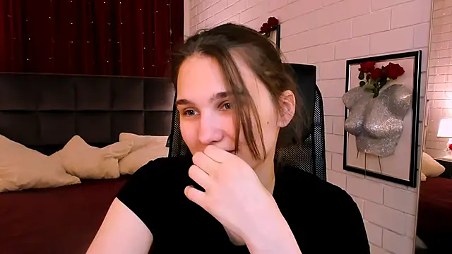 TessaMill online show from December 2025 09:21:01 AM