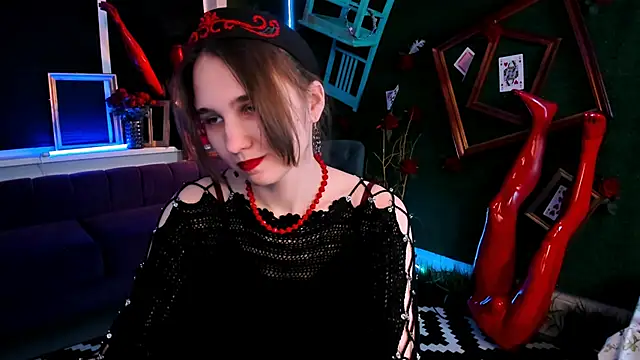 TessaMill online show from November 2025 09:02:01 AM