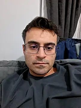 Obstacless online show from February 2026 07:36:01 PM