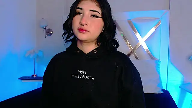 KattEngel online show from September 2025 03:35:02 AM