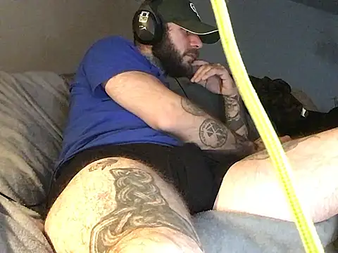 BlueCollarTattoos online show from April 2026 07:54:01 AM