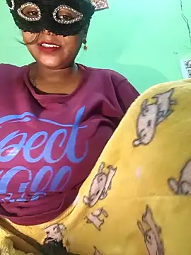 Dassing strip couple online show from November 2025 08:46:01 AM