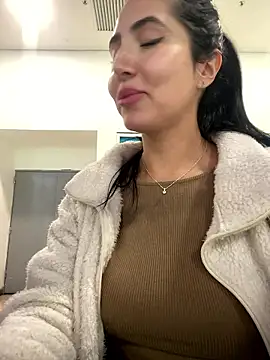 oh nina online show from January 2026 11:11:02 PM