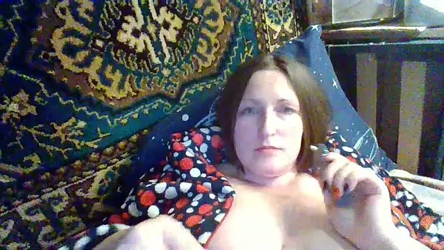 Snapshot of AllaSowinskaya chatting on October 2025 04:09:01 PM AllaSowinskaya online show from October 2025 04:09:01 PM