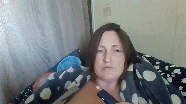 Snapshot of AllaSowinskaya chatting on July 2026 01:51:01 PM AllaSowinskaya online show from July 2026 01:51:01 PM