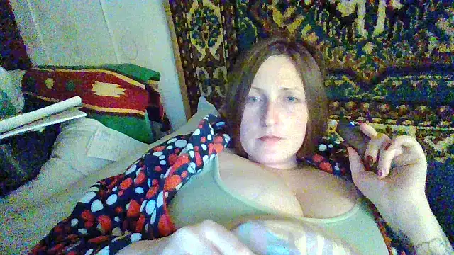 Snapshot of AllaSowinskaya chatting on October 2025 06:53:02 PM AllaSowinskaya online show from October 2025 06:53:02 PM