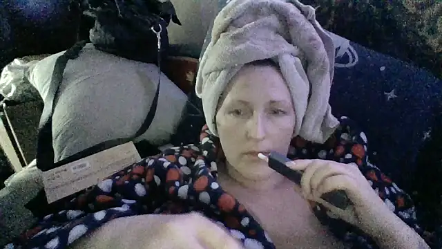 AllaSowinskaya online show from April 2026 07:54:01 AM