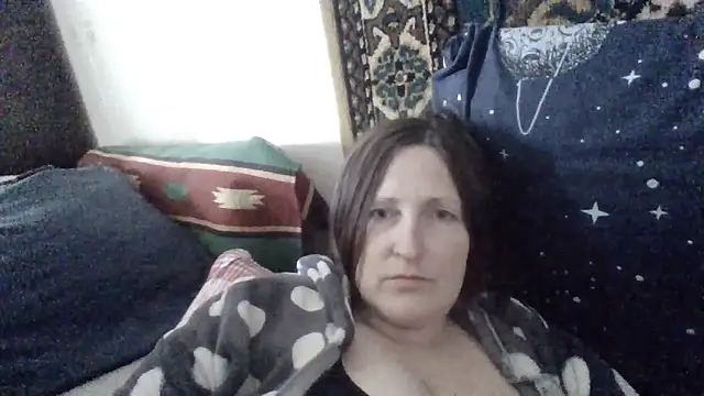 Snapshot of AllaSowinskaya chatting on May 2026 09:36:02 AM AllaSowinskaya online show from May 2026 09:36:02 AM