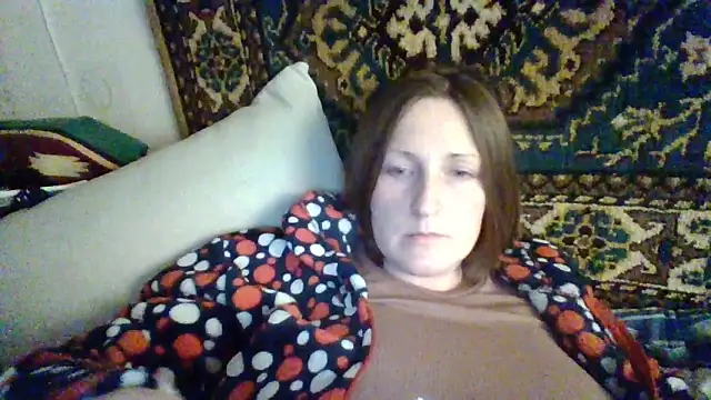 Snapshot of AllaSowinskaya chatting on October 2025 06:51:01 PM AllaSowinskaya online show from October 2025 06:51:01 PM