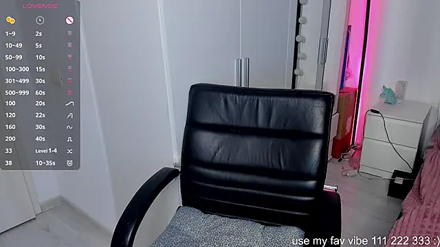 LovelyAria  online show from February 2026 08:42:01 PM