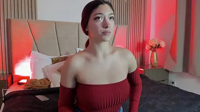 Victoria Beaumont online show from December 2025 11:26:02 AM