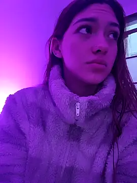 Victoria Beaumont online show from April 2026 11:50:02 AM