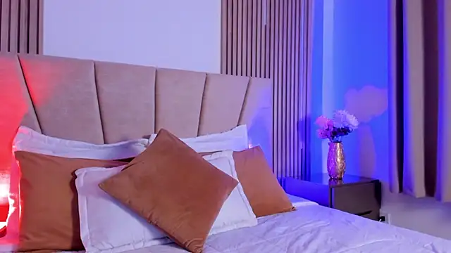 Snapshot of Victoria_Beaumont chatting on November 2025 11:42:01 AM Victoria Beaumont online show from November 2025 11:42:01 AM