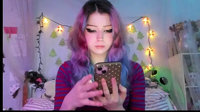 Snapshot of bunnyislewd chatting on December 2025 04:40:02 AM bunnyislewd online show from December 2025 04:40:02 AM