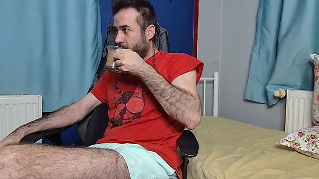 Snapshot of flydirty chatting on November 2025 06:45:02 AM flydirty online show from November 2025 06:45:02 AM