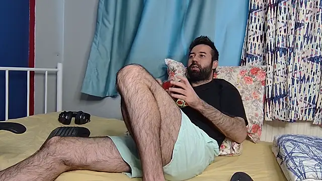 Snapshot of flydirty chatting on December 2025 06:36:01 AM flydirty online show from December 2025 06:36:01 AM