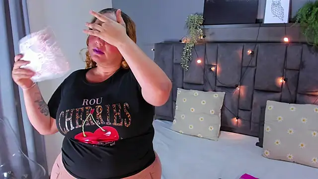 JenaCooper  online show from December 2025 07:31:01 PM