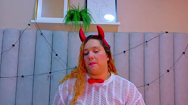 JenaCooper  online show from February 2026 03:18:01 AM