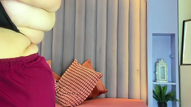 JenaCooper  online show from February 2026 02:52:01 AM