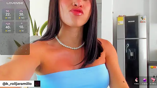 Snapshot of dollforsex_ chatting on May 2026 02:25:01 PM dollforsex online show from May 2026 02:25:01 PM