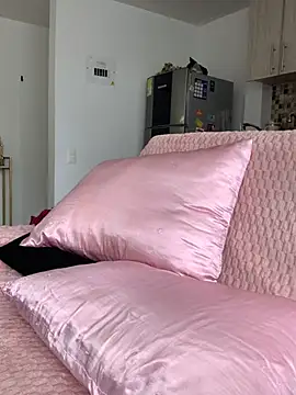 Snapshot of dollforsex_ chatting on October 2025 01:53:04 PM dollforsex online show from October 2025 01:53:04 PM