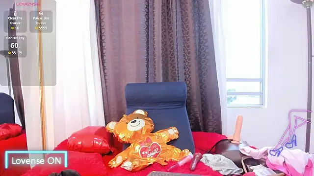 miaroberts69 online show from February 2026 10:32:01 PM