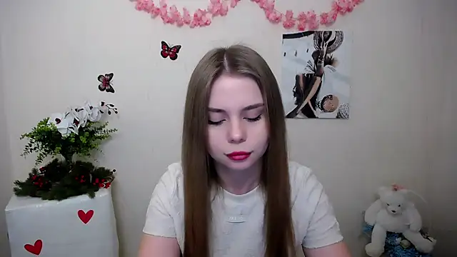 Snapshot of OceanicDawn chatting on March 2026 06:11:02 AM OceanicDawn online show from March 2026 06:11:02 AM