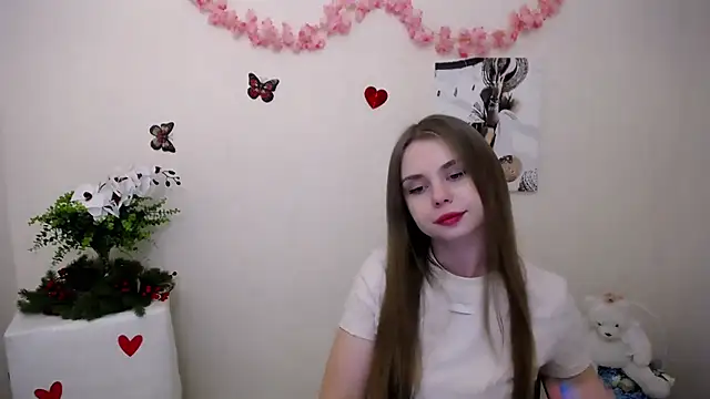 Snapshot of OceanicDawn chatting on April 2026 07:26:02 AM OceanicDawn online show from April 2026 07:26:02 AM