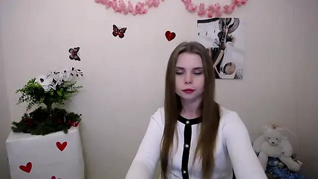 Snapshot of OceanicDawn chatting on April 2026 05:52:02 AM OceanicDawn online show from April 2026 05:52:02 AM