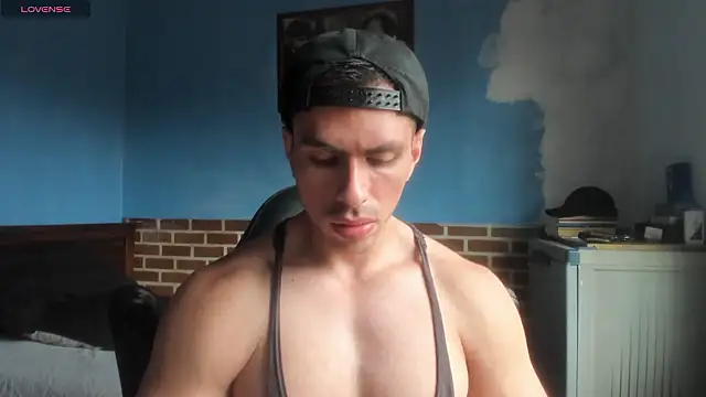 Snapshot of justinkarter chatting on June 2026 05:51:01 PM justinkarter online show from June 2026 05:51:01 PM