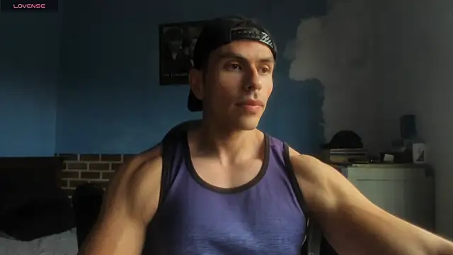 Snapshot of justinkarter chatting on June 2026 05:30:02 PM justinkarter online show from June 2026 05:30:02 PM