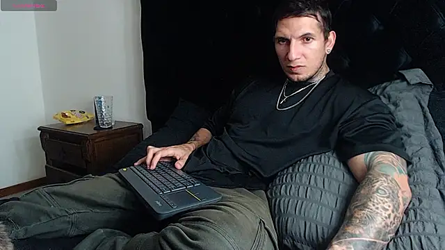 Snapshot of Shane_Clay chatting on February 2026 12:30:02 AM Shane Clay online show from February 2026 12:30:02 AM