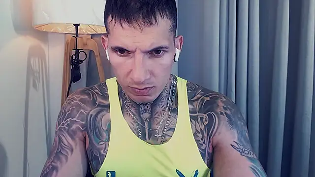 Snapshot of Shane_Clay chatting on September 2025 10:25:01 PM Shane Clay online show from September 2025 10:25:01 PM