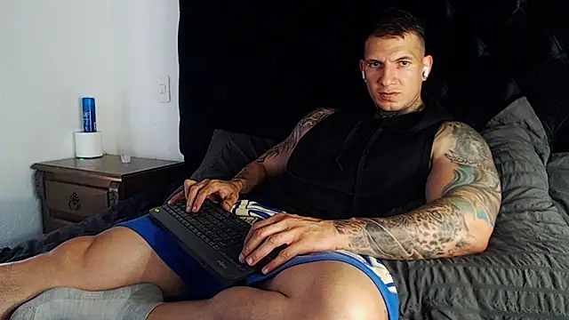 Shane Clay online show from April 2026 07:18:01 PM