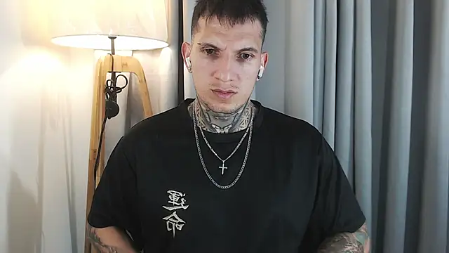 Snapshot of Shane_Clay chatting on September 2025 08:20:02 PM Shane Clay online show from September 2025 08:20:02 PM