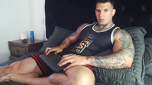 Shane Clay online show from April 2026 08:04:01 PM