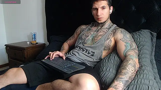 Snapshot of Shane_Clay chatting on February 2026 06:29:02 PM Shane Clay online show from February 2026 06:29:02 PM