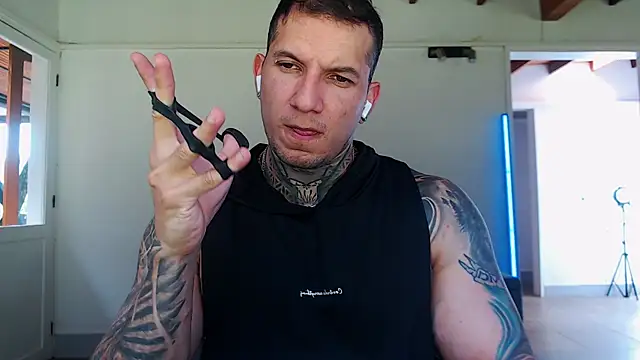 Shane Clay online show from May 2026 06:27:02 PM