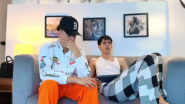 TWINKS FRIENDS online show from March 2026 01:29:02 PM