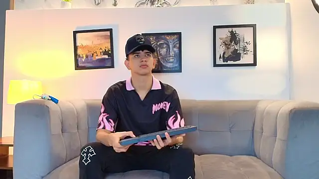 TWINKS FRIENDS online show from March 2026 01:16:02 PM